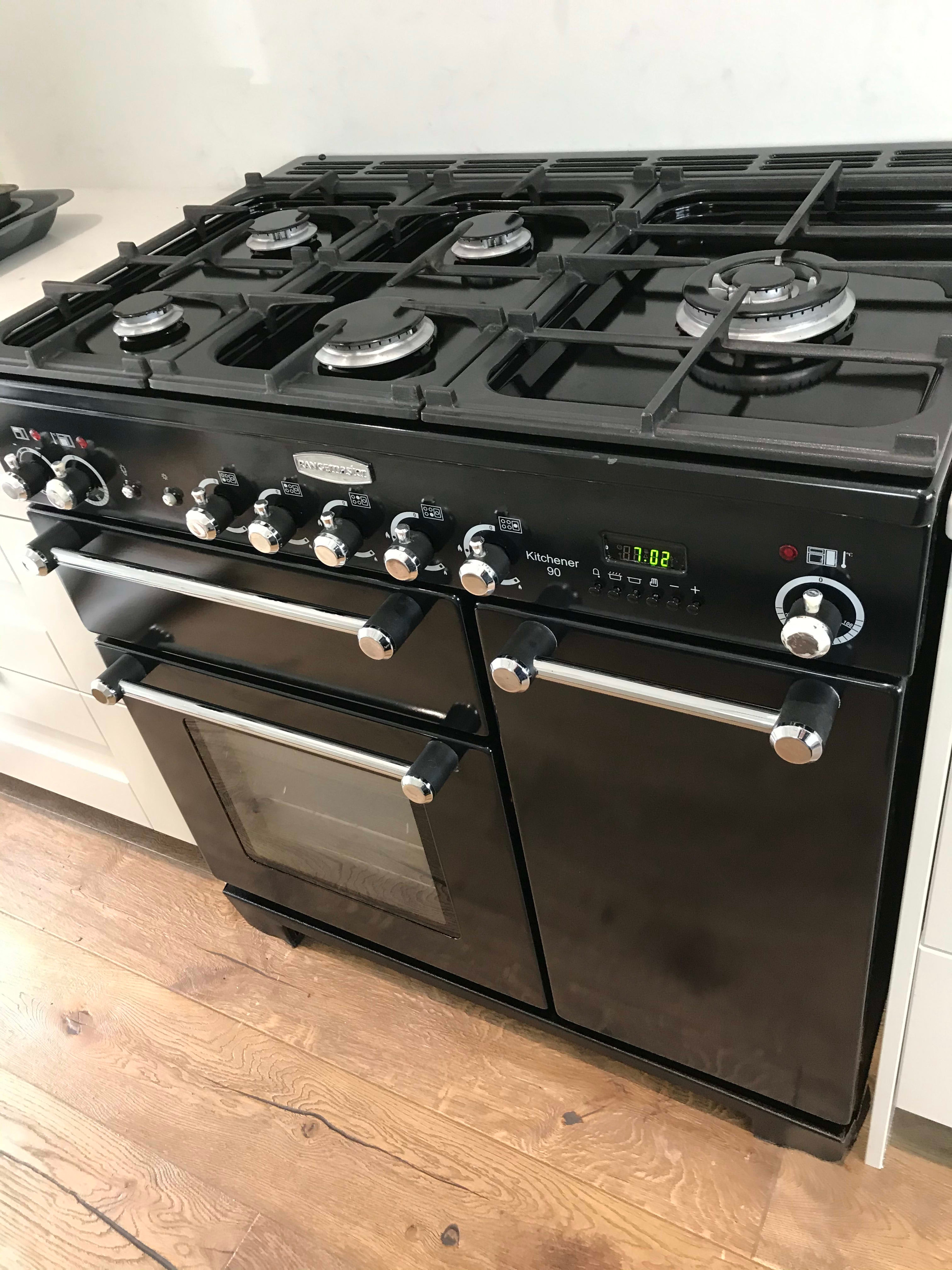 Black Kitchener 90 dual oven gas range cooker